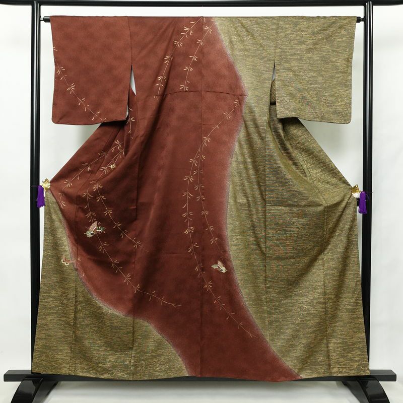 訪問着 良品 正絹 蝶・昆虫柄 袷仕立て 身丈157.5cm 裄丈65cm 箔 一部しつけ糸付き 茶_画像1