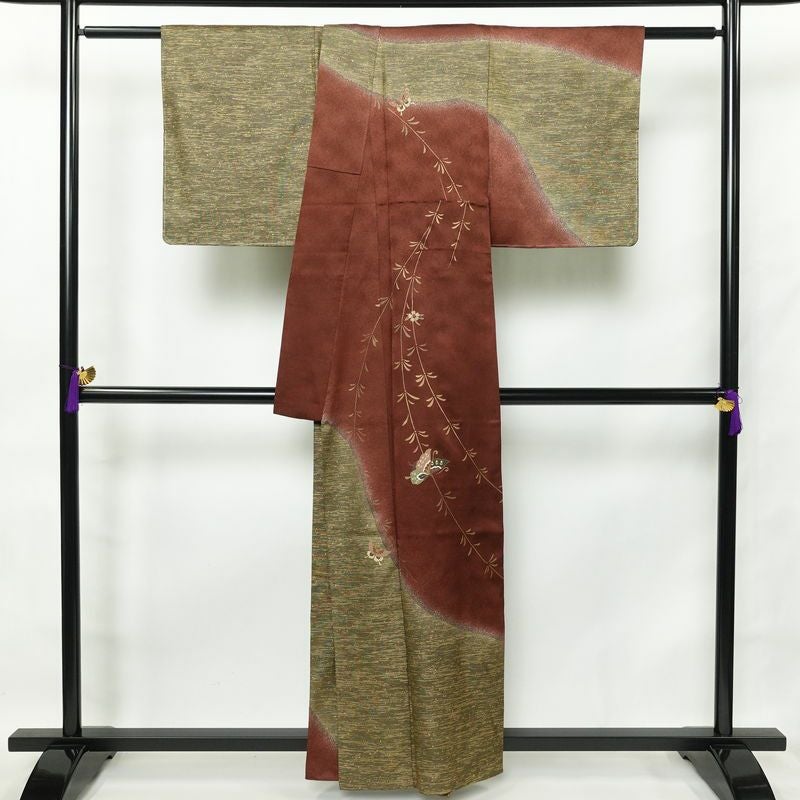 訪問着 良品 正絹 蝶・昆虫柄 袷仕立て 身丈157.5cm 裄丈65cm 箔 一部しつけ糸付き 茶_画像2