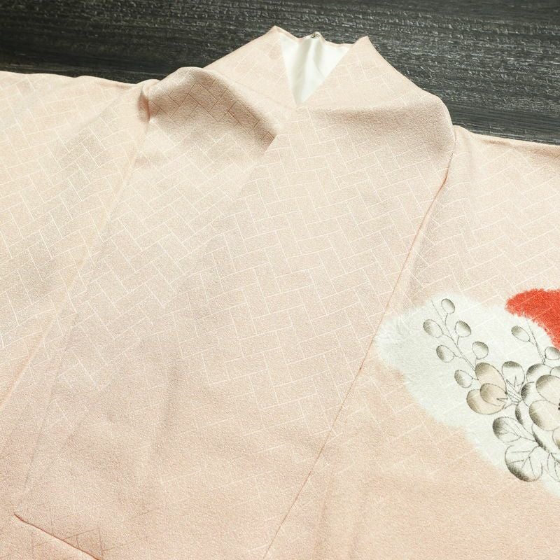 付け下げ 良品 しつけ糸付き 絞り 一つ紋付き 正絹 花柄 袷仕立て 身丈162cm 裄丈65cm ピンク_画像16