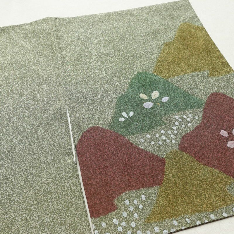 付け下げ 良品 絞り たたき染め 正絹 風景柄 袷仕立て 身丈157cm 裄丈65cm 箔 共八掛 緑・うぐいす色_画像12