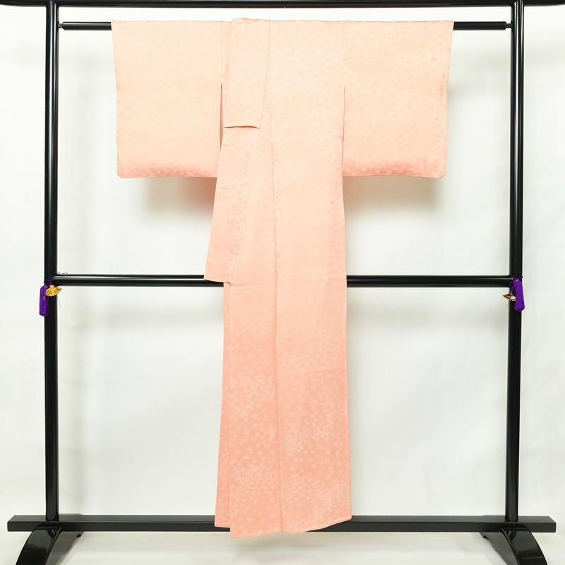 色無地 一つ紋付き 正絹 花柄 袷仕立て 身丈150.5cm 裄丈64cm ピンク_画像2