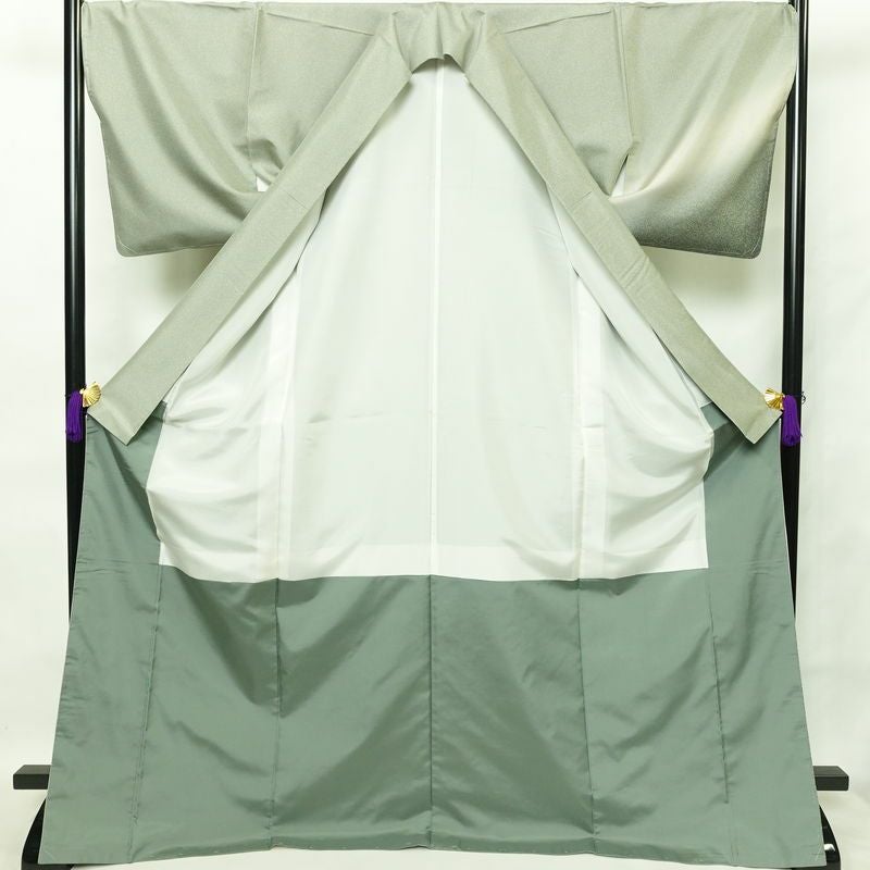 付け下げ 美品 しつけ糸付き 紬地 正絹 その他の柄 袷仕立て 身丈173.5cm 裄丈70cm 緑・うぐいす色_画像3