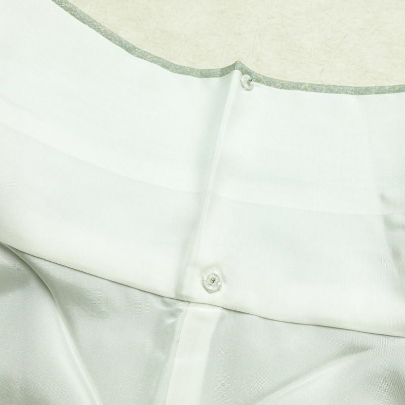 付け下げ 美品 しつけ糸付き 紬地 正絹 その他の柄 袷仕立て 身丈173.5cm 裄丈70cm 緑・うぐいす色_画像18