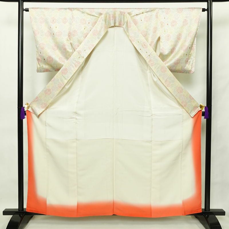 小紋 正絹 亀甲柄 袷仕立て 身丈160cm 裄丈64.5cm 箔 多色使い_画像3