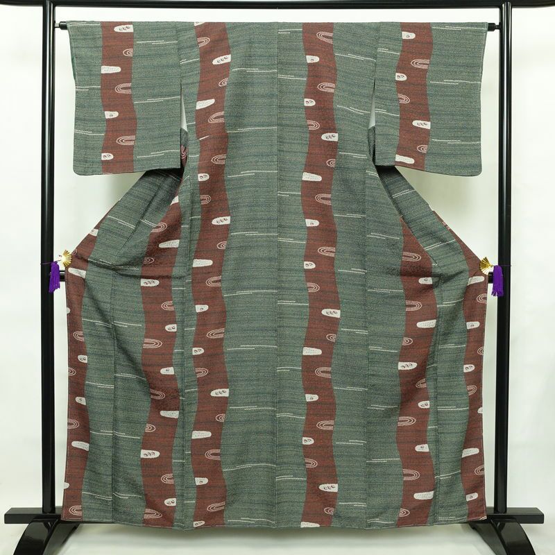 小紋 しつけ糸付き ポリエステル 古典柄 袷仕立て 身丈161.5cm 裄丈65cm 着物 緑・うぐいす色_画像1