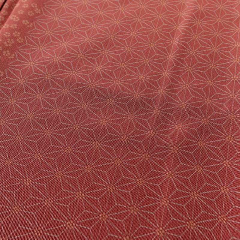 小紋 しつけ糸付き 縮緬 総柄 正絹 麻の葉柄 袷仕立て 色違い共八掛 身丈160.5cm 裄丈67cm 着物 小豆・エンジ_画像6