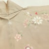 訪問着 しつけ糸付き 金駒刺繍 一つ紋付き 正絹 花柄 袷仕立て 身丈158cm 裄丈66.5cm 箔 金彩 フォーマル 着物 ベージュ_画像13