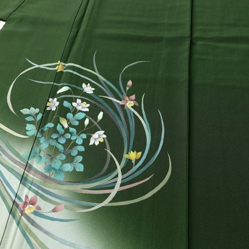 訪問着 良品 落款入り 手描き縮緬 一つ紋付き 正絹 花柄 袷仕立て 身丈160.5cm 裄丈67cm フォーマル 着物 緑・うぐいす色_画像5