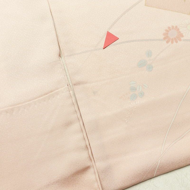 訪問着 金駒刺繍 正絹 古典柄 袷仕立て 身丈160cm 裄丈63cm 箔 共八掛 金彩 フォーマル 着物 ピンク_画像12