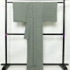 小紋 しつけ糸付き 縮緬 総柄 正絹 チェック・格子柄 袷仕立て 身丈168cm 裄丈68cm 着物 緑・うぐいす色_画像2