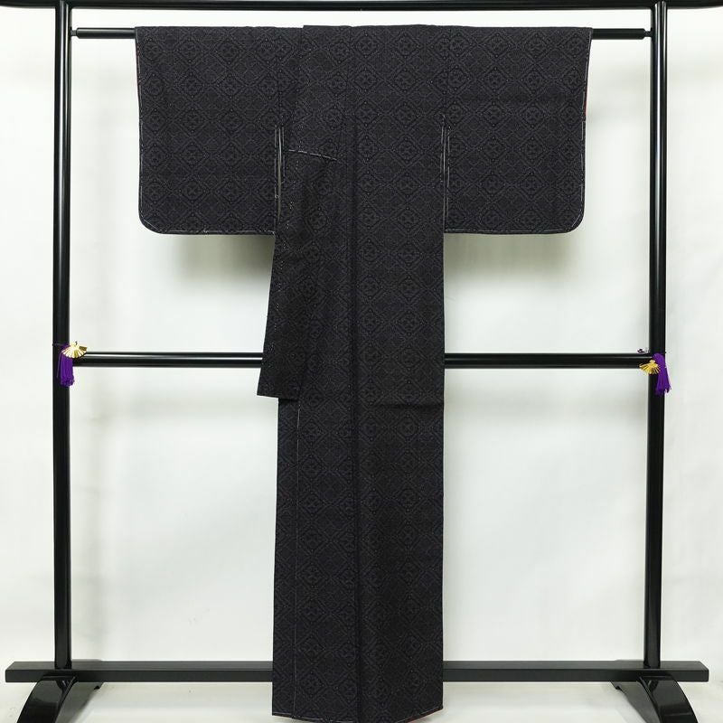 紬 良品 しつけ糸付き 正絹 幾何学柄・抽象柄 袷仕立て 身丈159.5cm 裄丈66cm 着物 青・紺_画像2