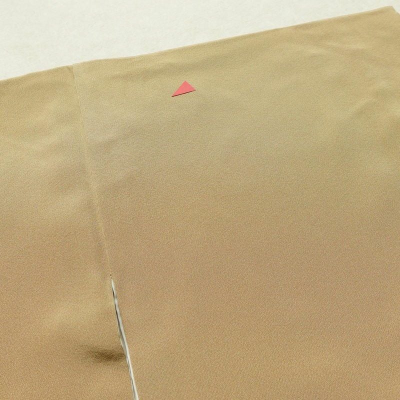 色留袖 作家物 落款入り 縮緬 一つ紋付き 正絹 風景柄 袷仕立て 身丈161.5cm 裄丈66.5cm 共八掛 フォーマル 着物 黄・黄土色_画像15