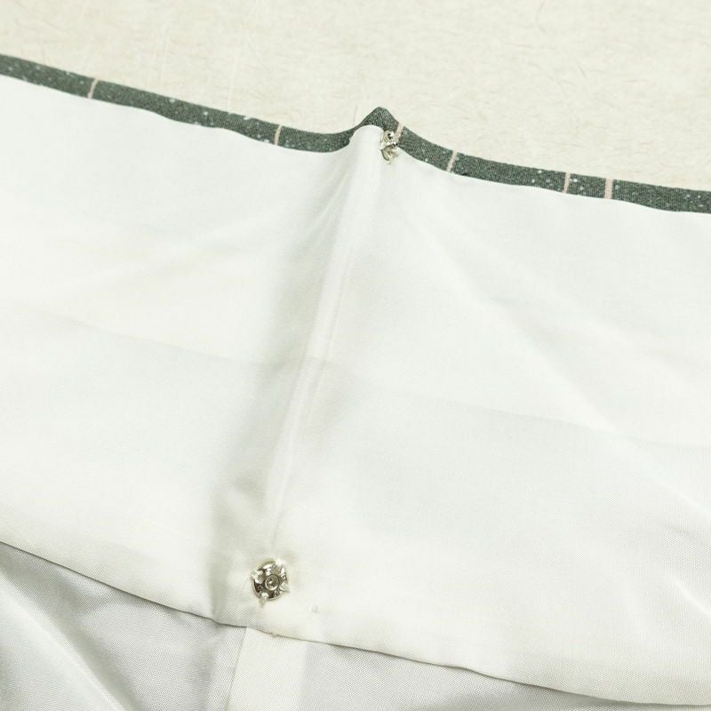 小紋 縮緬 総柄 正絹 花柄 袷仕立て 身丈159cm 裄丈66.5cm 着物 緑・うぐいす色_画像17