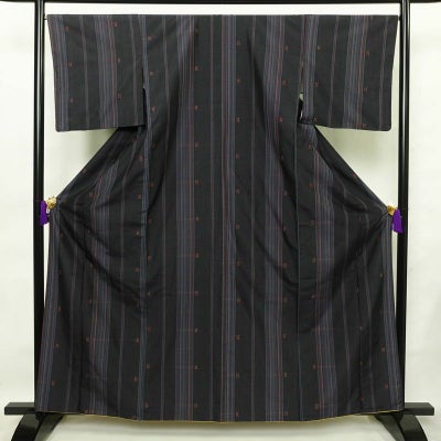 紬 良品 正絹 縞柄・線柄 袷仕立て 身丈162cm 裄丈67cm 着物 つむぎ 青・紺