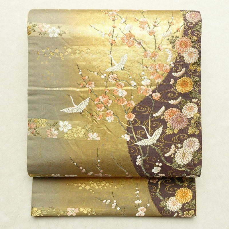 袋帯 本金漆箔 六通柄 良品 フォーマル用 正絹 古典柄 箔 金糸 帯