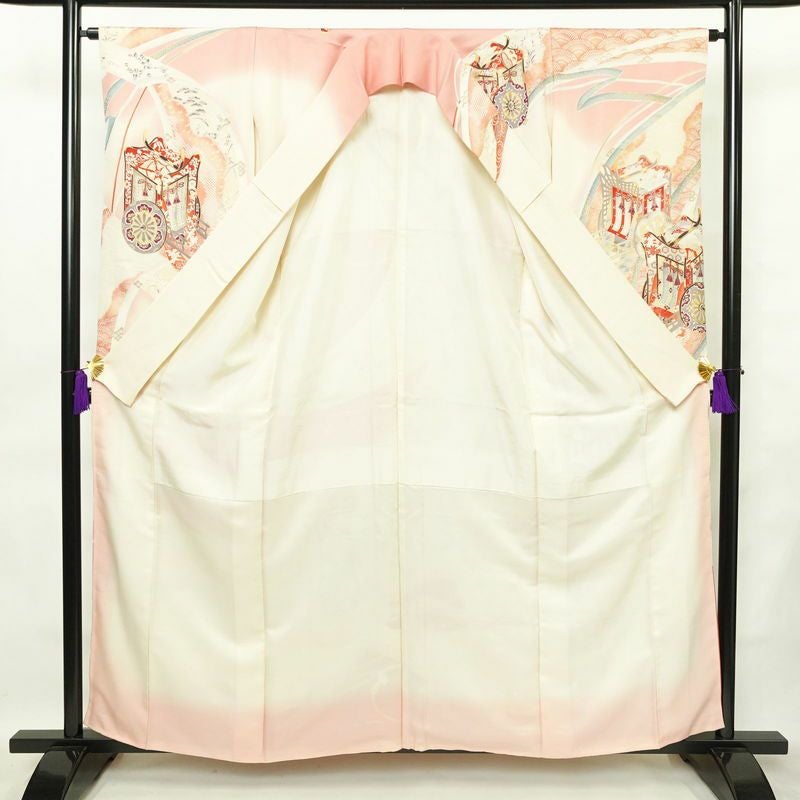 振袖 正絹 古典柄 袷仕立て 身丈158.5cm 裄丈64cm 箔 金彩 御所車 アンティーク風 着物 ピンク_画像3