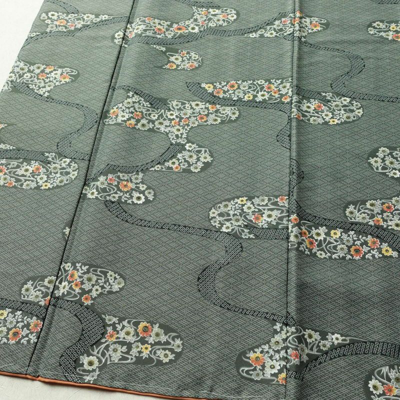 小紋 しつけ糸付き ポリエステル 古典柄 袷仕立て 身丈167cm 裄丈68.5cm 花 着物 緑・うぐいす色_画像4