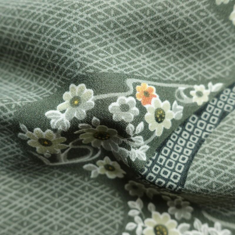 小紋 しつけ糸付き ポリエステル 古典柄 袷仕立て 身丈167cm 裄丈68.5cm 花 着物 緑・うぐいす色_画像22