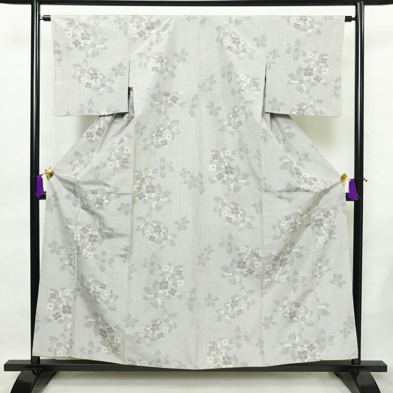 紬 正絹 花柄 袷仕立て 身丈157.5cm 裄丈64cm 着物 グレー_画像1