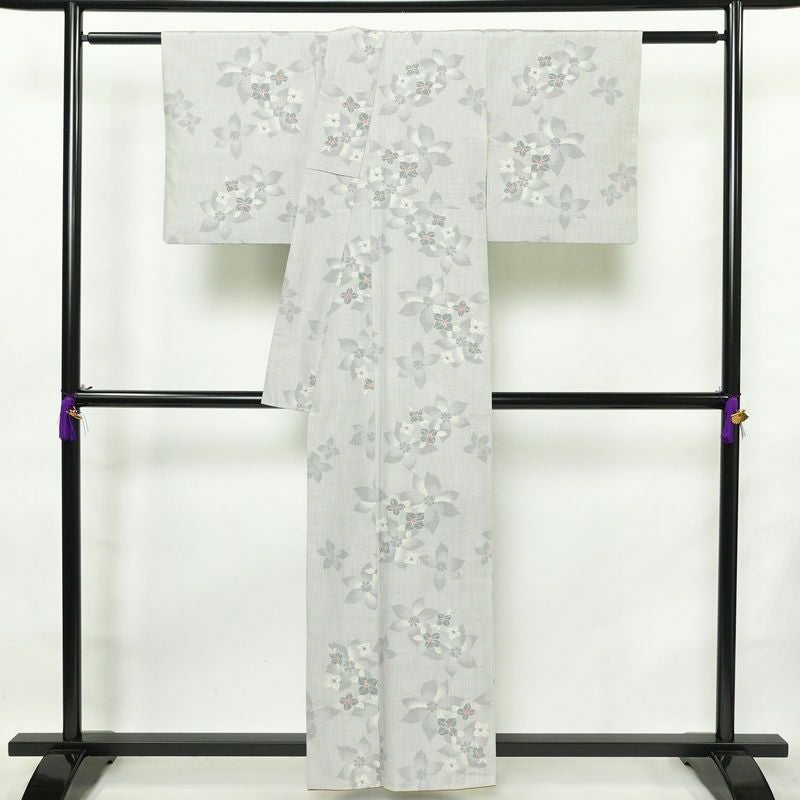 紬 正絹 花柄 袷仕立て 身丈157.5cm 裄丈64cm 着物 グレー_画像2