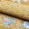 単衣 小紋 良品 縮緬 ポリエステル 古典柄 単衣仕立て 身丈159cm 裄丈64.5cm 黄・黄土色_画像19