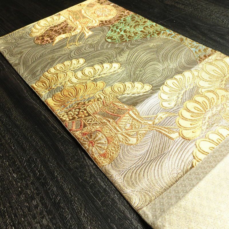 袋帯 六通柄 フォーマル用 正絹 古典柄 箔 金糸 御所車 帯 金・銀_画像18