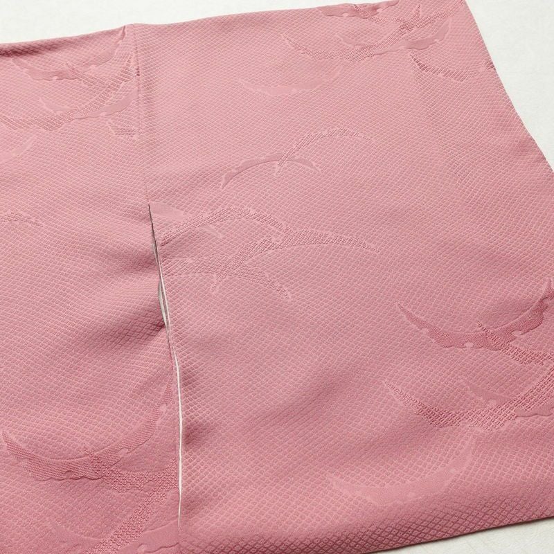 色無地 縮緬 一つ紋付き 正絹 古典柄 袷仕立て 身丈157.5cm 裄丈63.5cm フォーマル 着物 ピンク_画像10