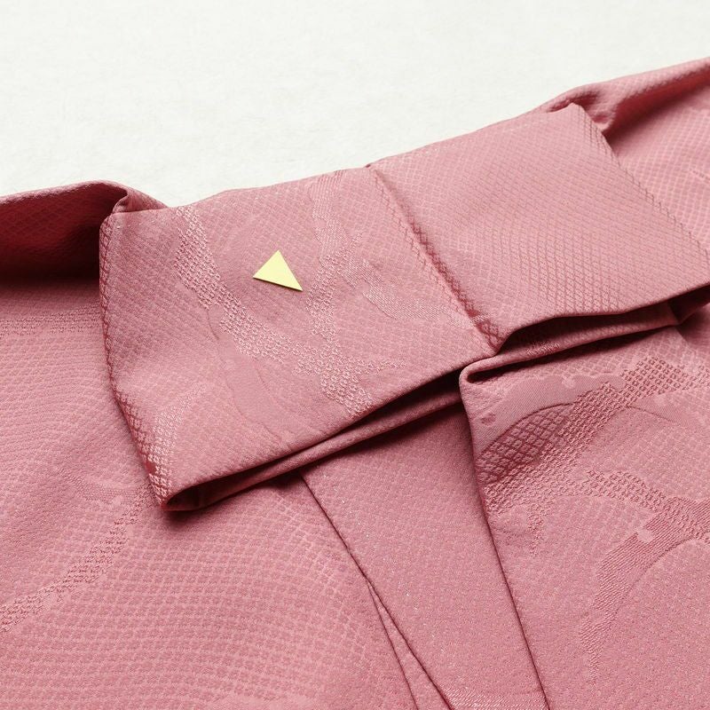 色無地 縮緬 一つ紋付き 正絹 古典柄 袷仕立て 身丈157.5cm 裄丈63.5cm フォーマル 着物 ピンク_画像12