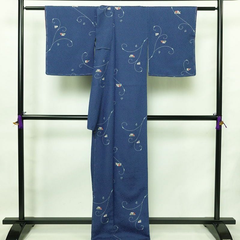 小紋 良品 しつけ糸付き ふくれ織 ポリエステル 花柄 袷仕立て 身丈169.5cm 裄丈69.5cm 着物 青・紺_画像2