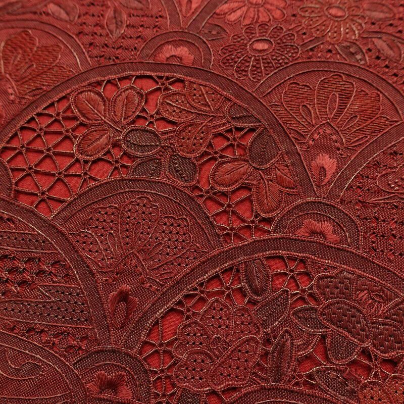 名古屋帯 太鼓柄 良品 スワトウ刺繍 相良刺繍 正絹 古典柄 名古屋仕立て 箔 帯 小豆・エンジ_画像3