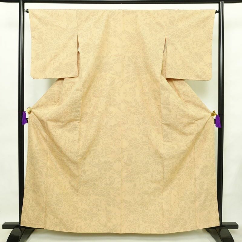 紬 良品 正絹 花柄 袷仕立て 身丈162cm 裄丈65.5cm 着物 ベージュ_画像1