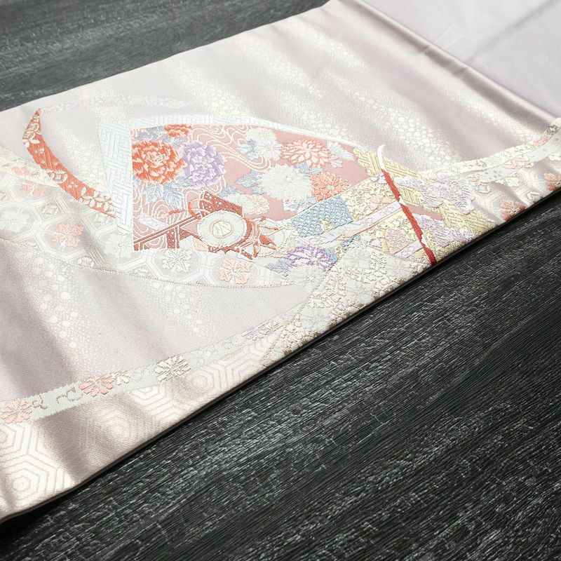 名古屋帯 太鼓柄 良品 正絹 古典柄 名古屋仕立て 箔 つづみ 菊 金糸 紫・藤色_画像10