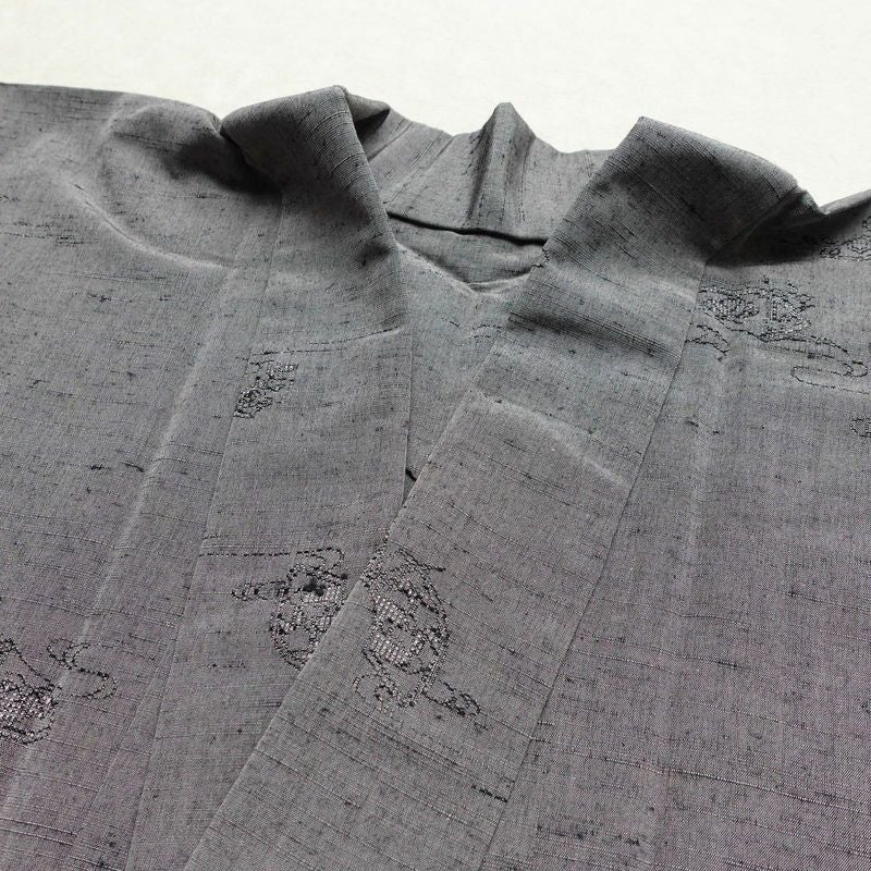 単衣 紬 正絹 古典柄 単衣仕立て 身丈157cm 裄丈63cm 一部しつけ糸付き 着物 紫・藤色_画像17