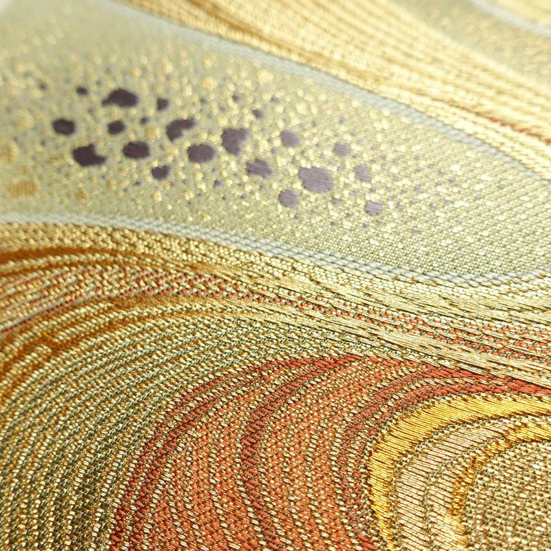 袋帯 観世流水文 六通柄 美品 フォーマル用 正絹 流水・波柄 箔 金通し 金糸 帯 緑・うぐいす色_画像6