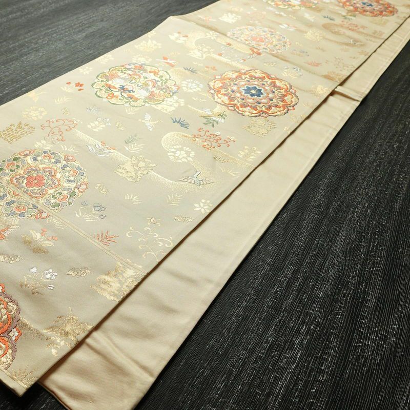 袋帯 六通柄 フォーマル用 正絹 幾何学柄・抽象柄 箔 金糸 帯 ベージュ_画像9