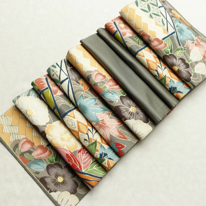 袋帯 六通柄 フォーマル用 正絹 花柄 金糸 帯 紅葉 グレー_画像17