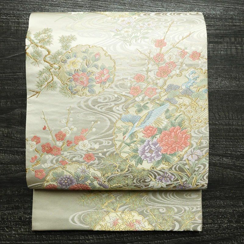 袋帯 献上流水雪輪文 六通柄 美品 フォーマル用 正絹 古典柄 箔 金糸