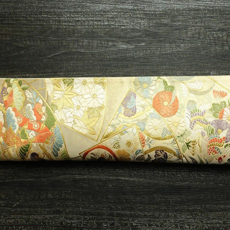 袋帯 本金漆箔 六通柄 良品 フォーマル用 正絹 古典柄 箔 金糸 帯 クリーム_画像13