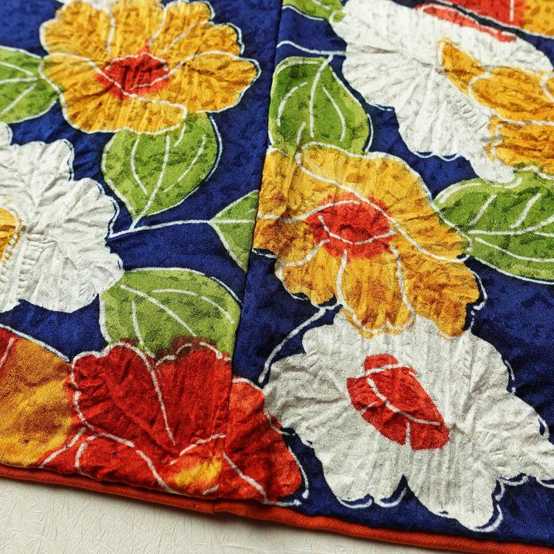 小紋 正絹 花柄 袷仕立て 身丈152cm 裄丈66.5cm 一部しつけ糸付き 着物 青・紺_画像11