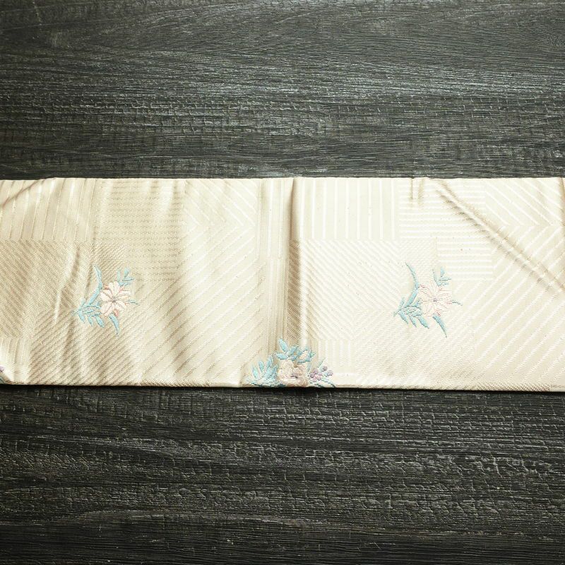 名古屋帯 六通柄 良品 正絹 花柄 名古屋仕立て 箔 帯 ピンク_画像10