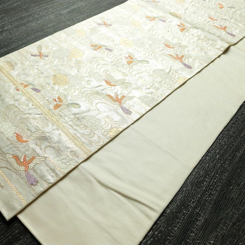 袋帯 六通柄 フォーマル用 正絹 人物・動物柄 箔 金糸 帯 白_画像8
