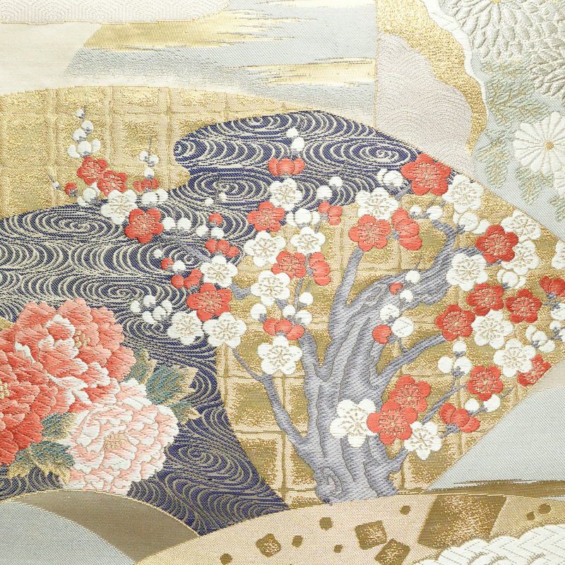 袋帯 未仕立て品 六通柄 西陣織 証紙あり 九百錦24金箔 フォーマル用 正絹 古典柄 箔 金糸 銀糸 帯 多色使い_画像2