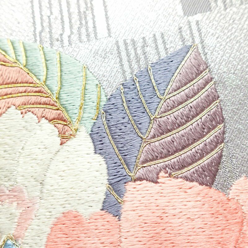 名古屋帯 太鼓柄 良品 正絹 花柄 名古屋仕立て 箔 刺繍 金糸 帯 紫・藤色_画像4