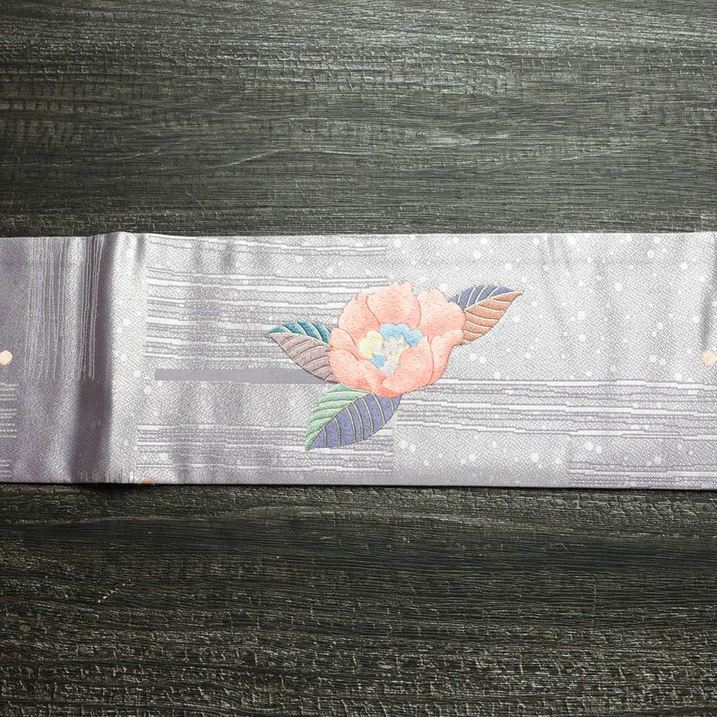 名古屋帯 太鼓柄 良品 正絹 花柄 名古屋仕立て 箔 刺繍 金糸 帯 紫・藤色_画像13