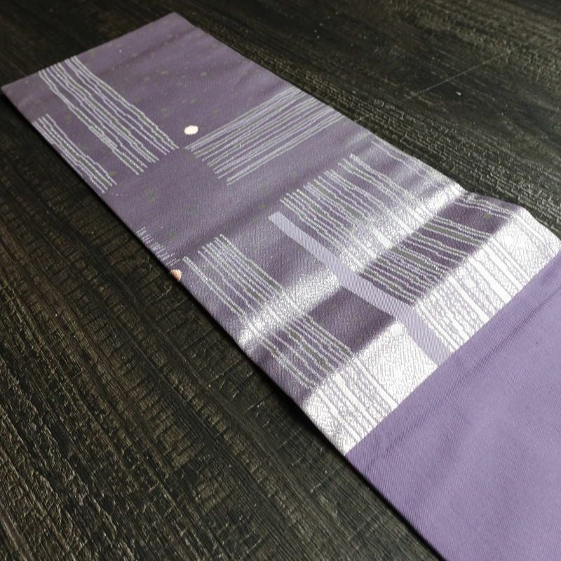 名古屋帯 太鼓柄 良品 正絹 花柄 名古屋仕立て 箔 刺繍 金糸 帯 紫・藤色_画像15