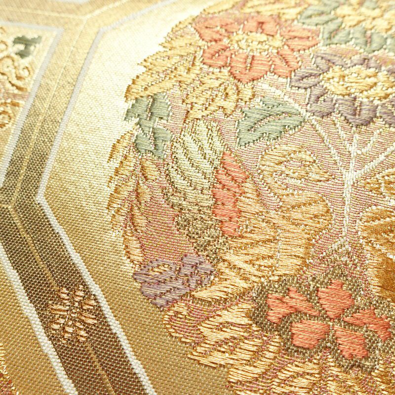 袋帯 金彩正倉院 六通柄 良品 フォーマル用 正絹 幾何学柄・抽象柄 箔 帯 金・銀_画像5