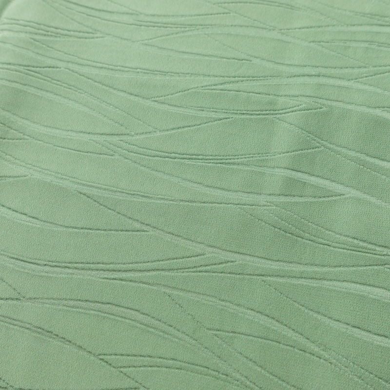 色無地 一つ紋付き 正絹 木の葉・植物柄 袷仕立て 身丈153cm 裄丈64.5cm 一部しつけ糸付き 着物 緑・うぐいす色_画像6