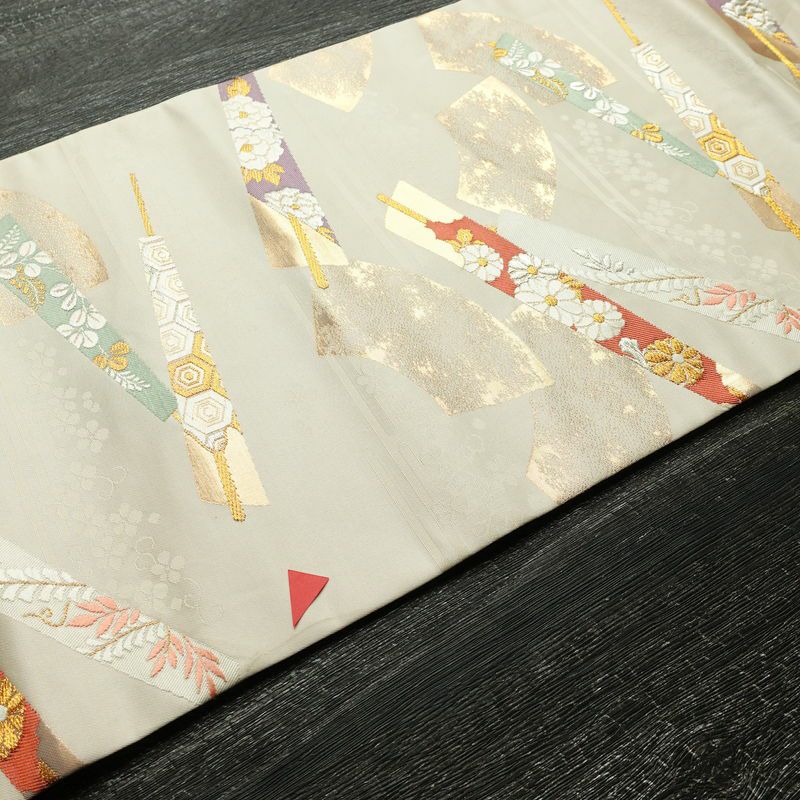 名古屋帯 六通柄 正絹 古典柄 名古屋仕立て 箔 金糸 銀糸 扇子 帯 クリーム_画像11