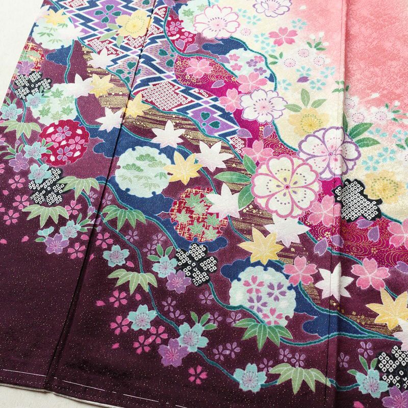 振袖 美品 しつけ糸付き 金駒刺繍 正絹 花柄 袷仕立て 身丈169cm 裄丈69.5cm 金彩 フォーマル 着物 二十歳 ピンク_画像4