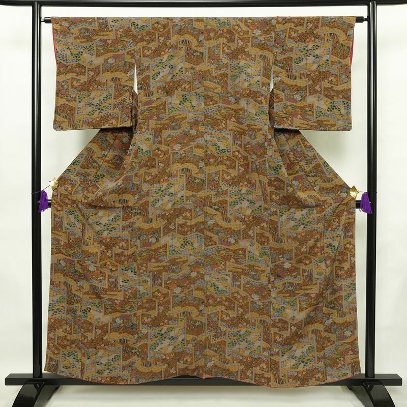 小紋 縮緬 総柄 正絹 古典柄 袷仕立て 身丈157cm 裄丈63.5cm 着物 茶_画像1